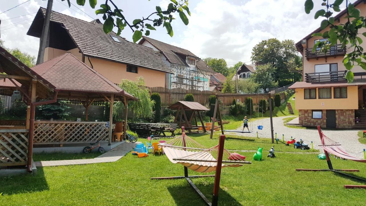 Pensiunea Sarah Bran Bran  Extérieur photo